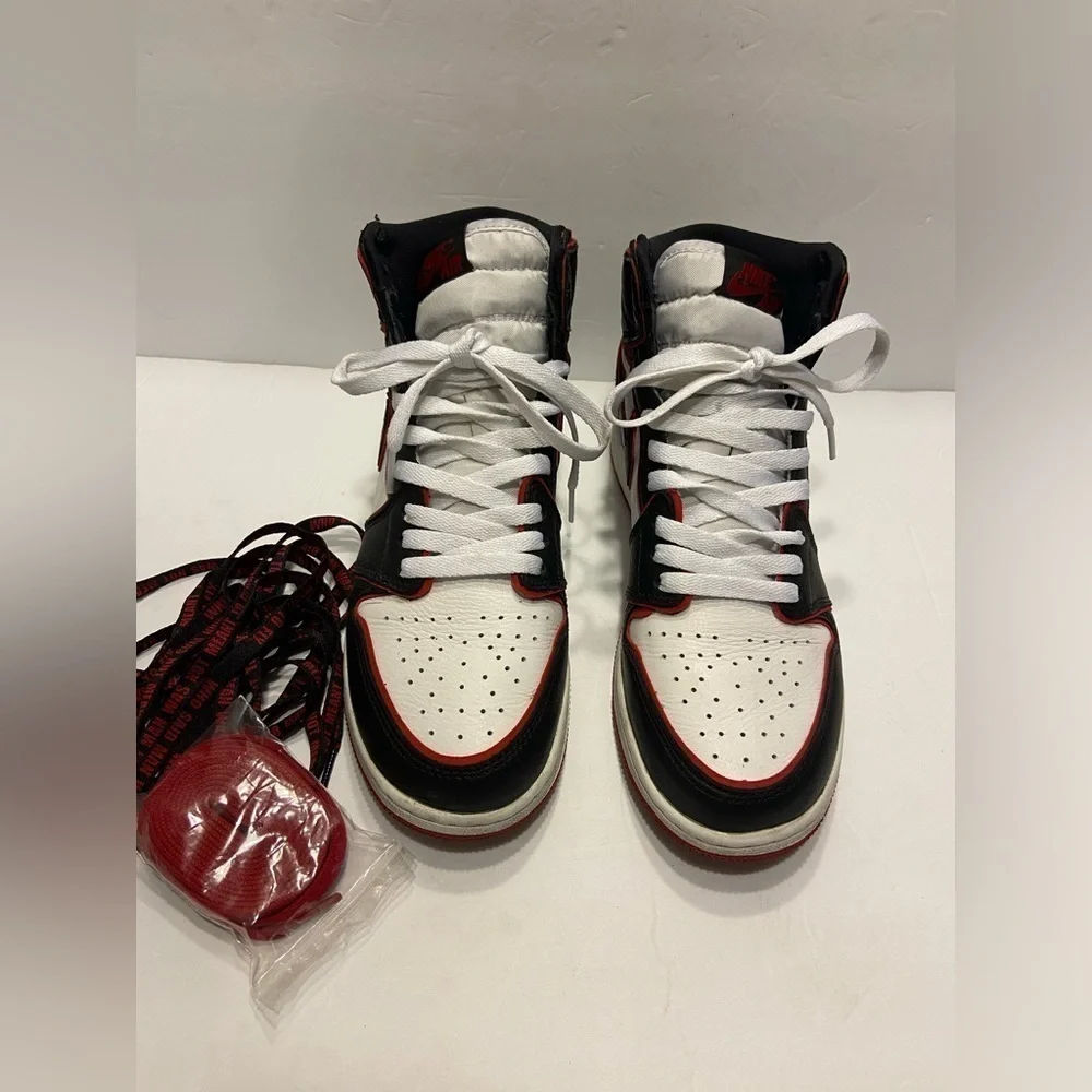 NIKE AIR JORDAN 1 RETRO HIGH OG BLOODLINE SZ 7Y 575441-062 AUTHENTIC